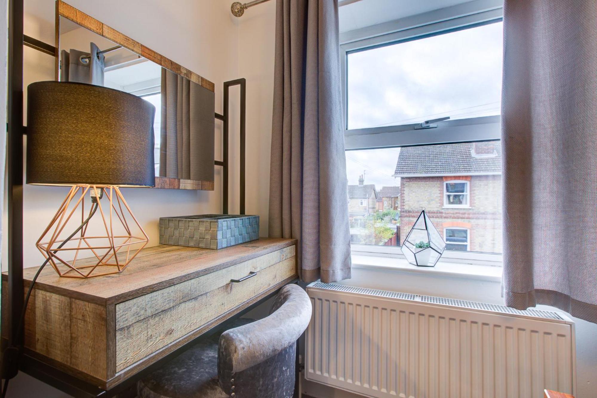 'Number 11' Central Colchester - Super Convenient 2 X Double Bed 1 X Single Bed Cottage Plus Office & Garden, 8 Min Walk Nth Station & Town Ctr, 2 Min Walk Local Shops & Restaurants Екстер'єр фото