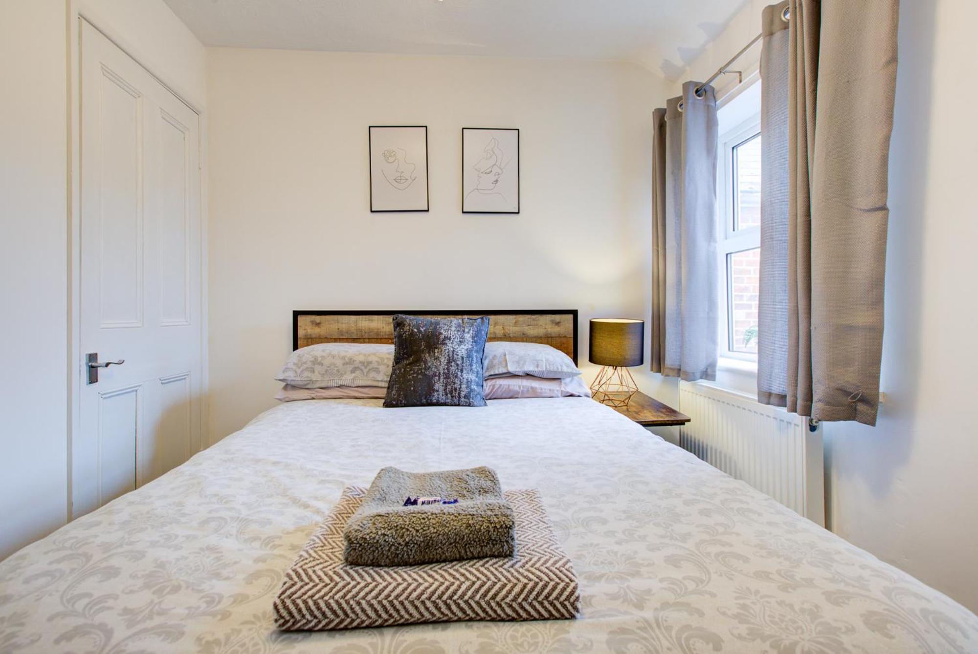 'Number 11' Central Colchester - Super Convenient 2 X Double Bed 1 X Single Bed Cottage Plus Office & Garden, 8 Min Walk Nth Station & Town Ctr, 2 Min Walk Local Shops & Restaurants Екстер'єр фото
