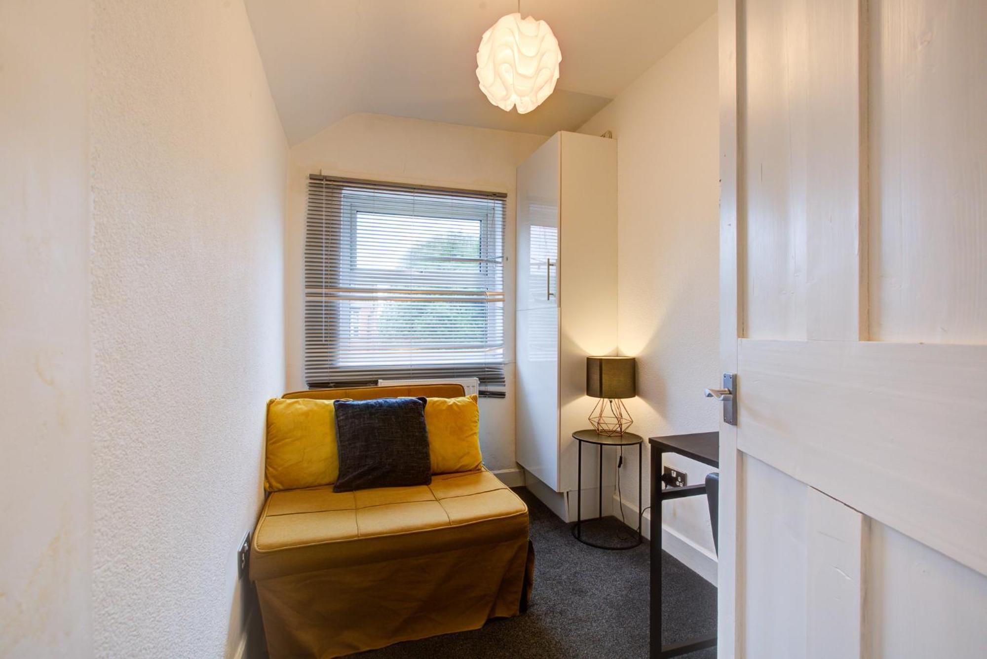 'Number 11' Central Colchester - Super Convenient 2 X Double Bed 1 X Single Bed Cottage Plus Office & Garden, 8 Min Walk Nth Station & Town Ctr, 2 Min Walk Local Shops & Restaurants Екстер'єр фото