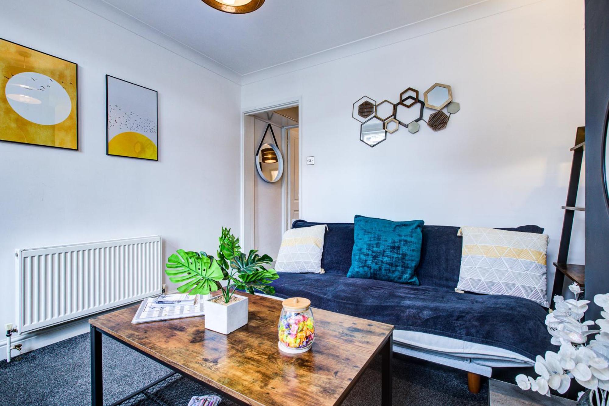 'Number 11' Central Colchester - Super Convenient 2 X Double Bed 1 X Single Bed Cottage Plus Office & Garden, 8 Min Walk Nth Station & Town Ctr, 2 Min Walk Local Shops & Restaurants Екстер'єр фото