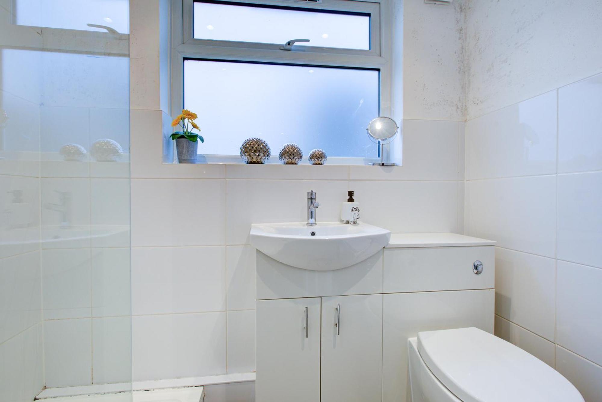 'Number 11' Central Colchester - Super Convenient 2 X Double Bed 1 X Single Bed Cottage Plus Office & Garden, 8 Min Walk Nth Station & Town Ctr, 2 Min Walk Local Shops & Restaurants Екстер'єр фото